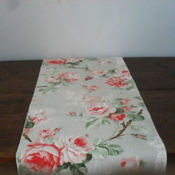 Trilho Cru Floral Coral